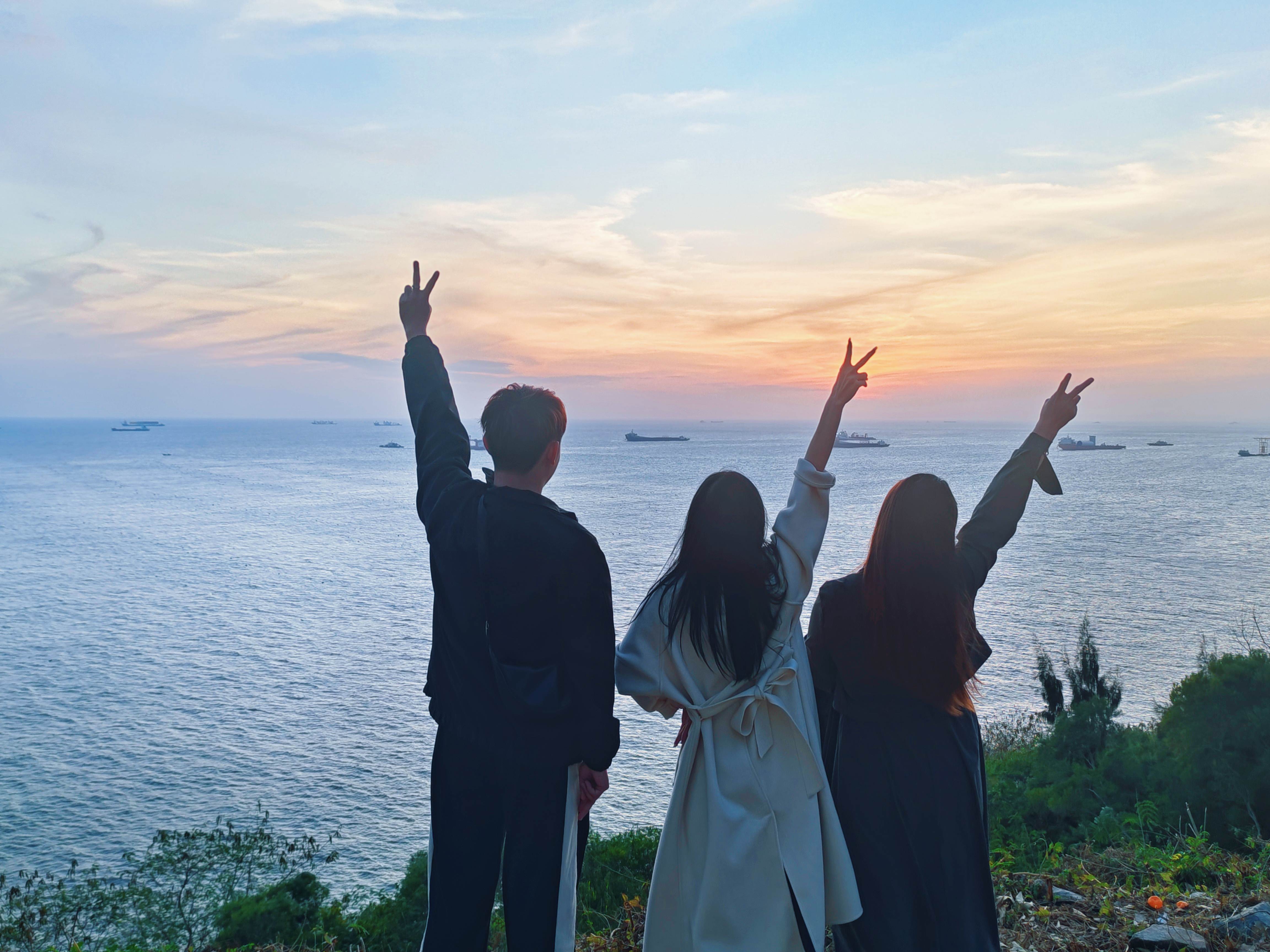 去看山去看海去看这个有趣的世界