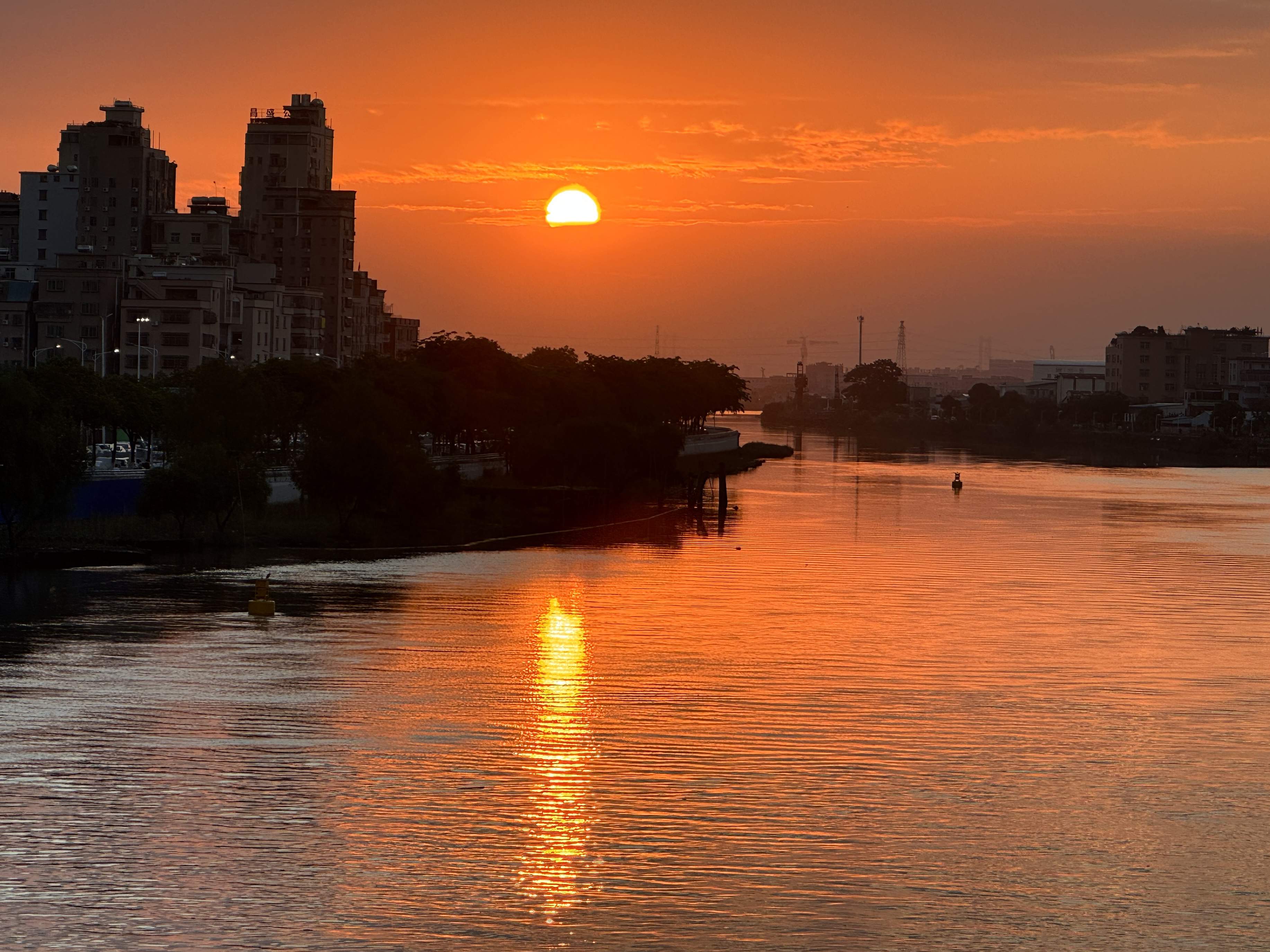 威远夕阳